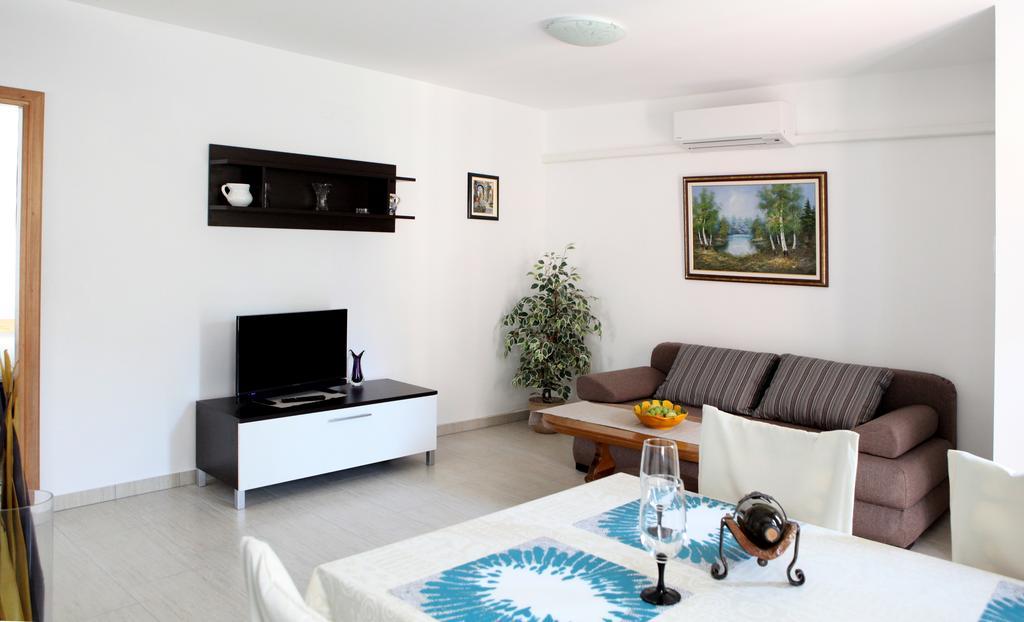 Apartments Marina-Mare Poreč Kültér fotó