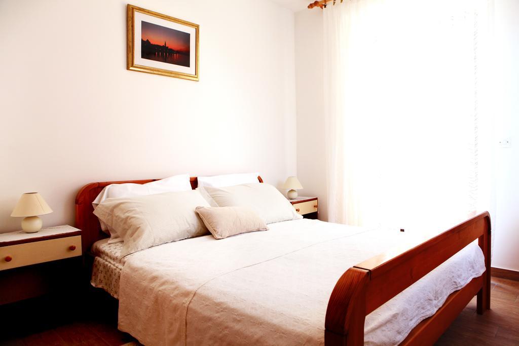 Apartments Marina-Mare Poreč Kültér fotó